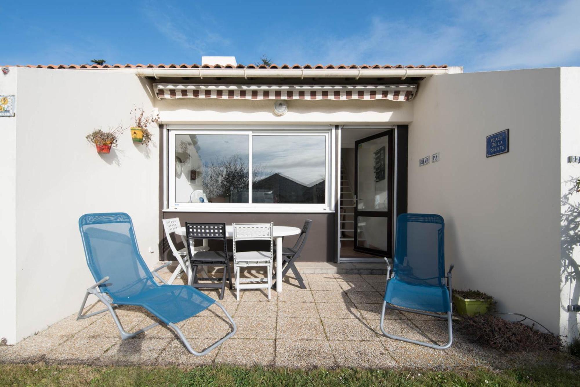 Maison Dans Residence Calme + Piscine A Pornic Exterior photo