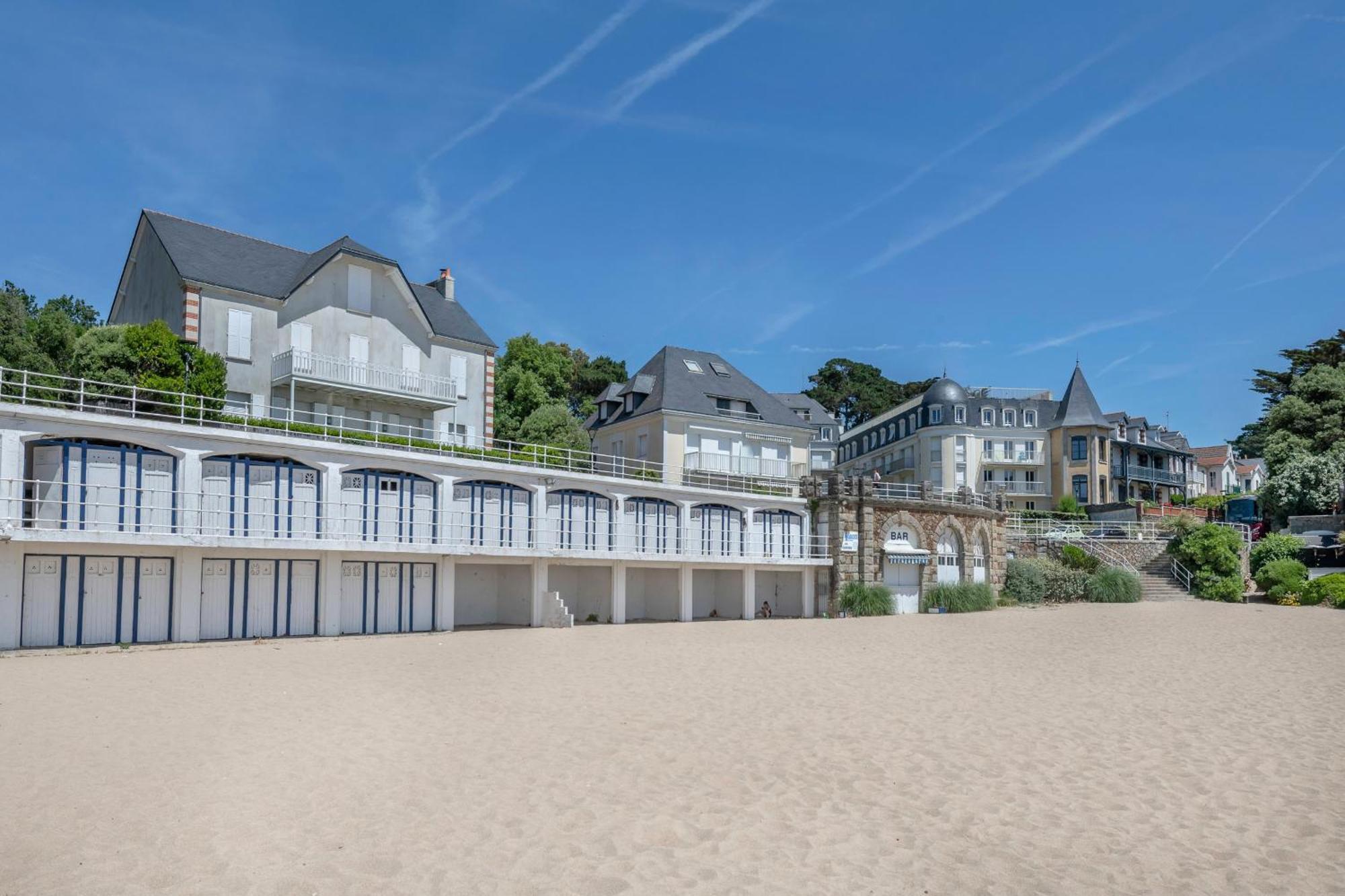 Maison Dans Residence Calme + Piscine A Pornic Exterior photo